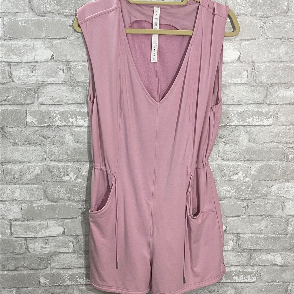 Lululemon French Terry V-Neck Romper
Pink Peony